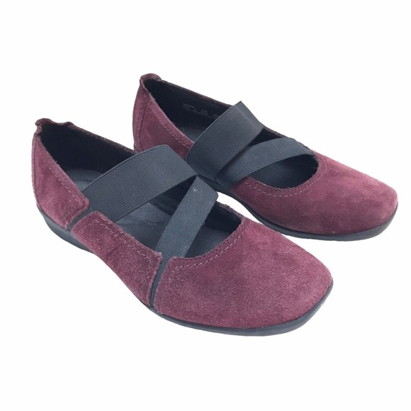 CLARKS Haydn Juniper Mary Jane Flat Shoes Red Suede Leather Slip On Womens 6.5 M - Picture 1 of 9